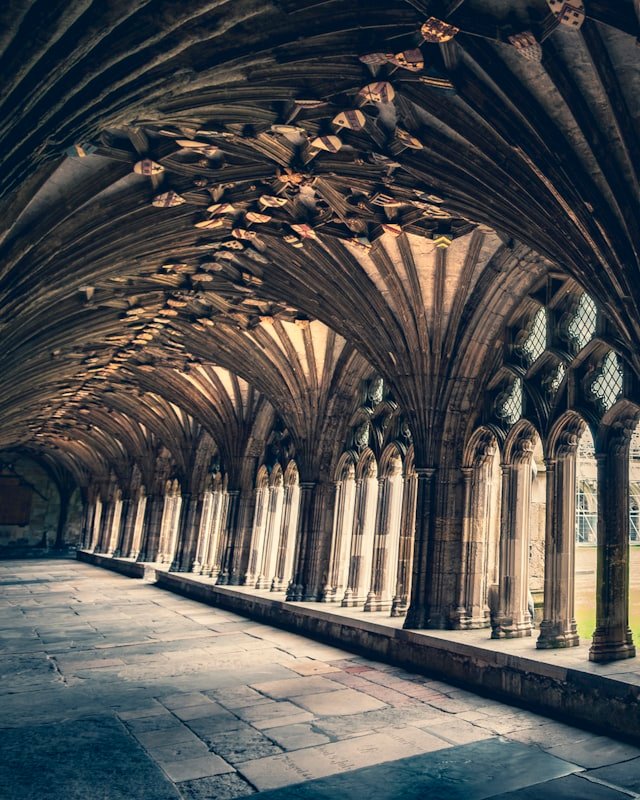 Vaulted stone ceiling of the castle cloister